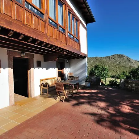 Hotel Sobrefuentes 3*