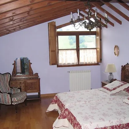 Hotel Sobrefuentes 3*